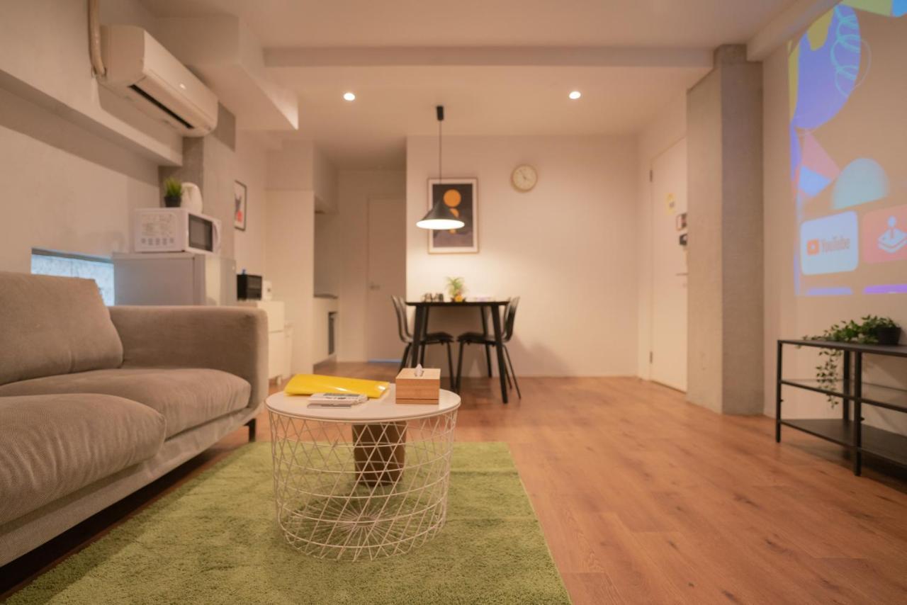 Yeah Room Namba Osaka Exterior photo